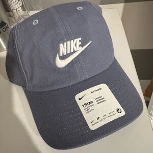 Nike Heritage Blue Hat